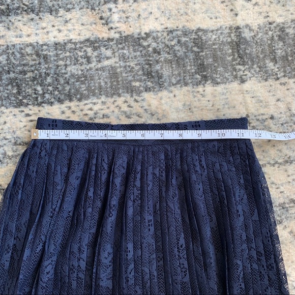 H&M Pleated Lace Overlay Midi Skirt - Picture 2 of 7